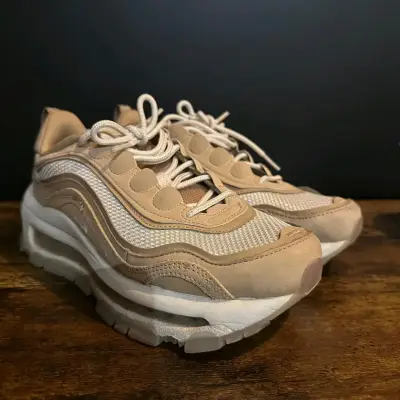 Zapatillas deportivas beige Nike - miniatura 1