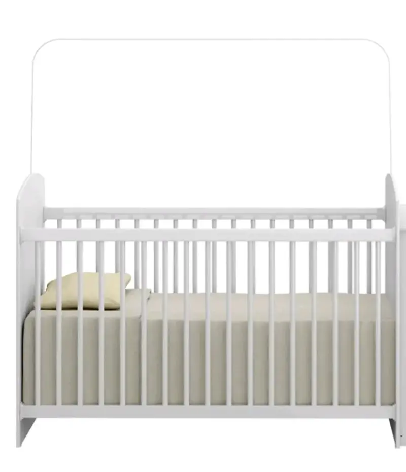 Cuna de madera blanca para bebé y silla mecedora - 1