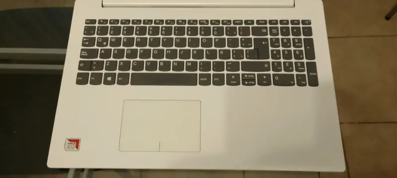 Notebook Lenovo - 4