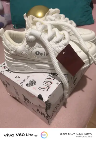Zapatillas deportivas blancas para niños - miniatura 4
