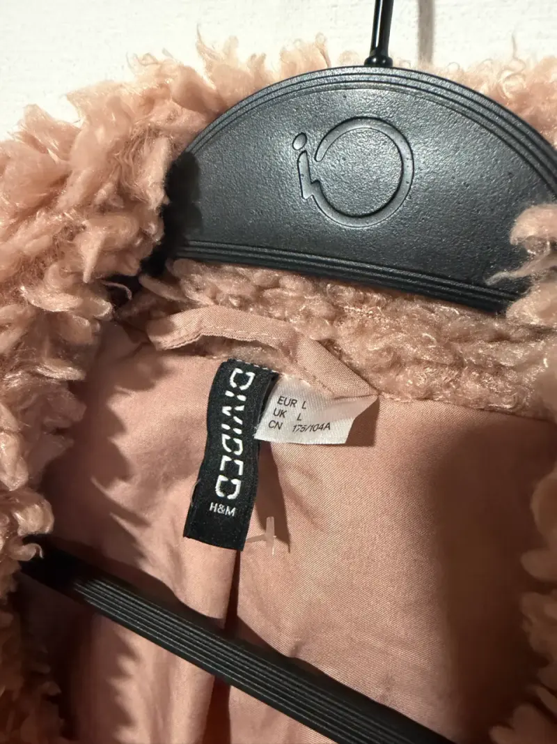 Abrigo de peluche rosa H&M para mujer - 3