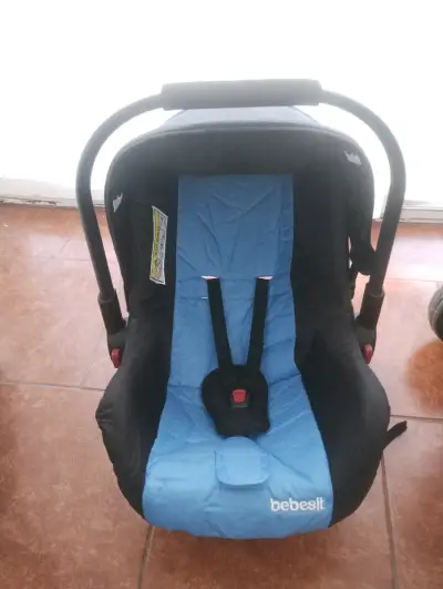Coche de bebé Bebesit con silla huevito - miniatura 4