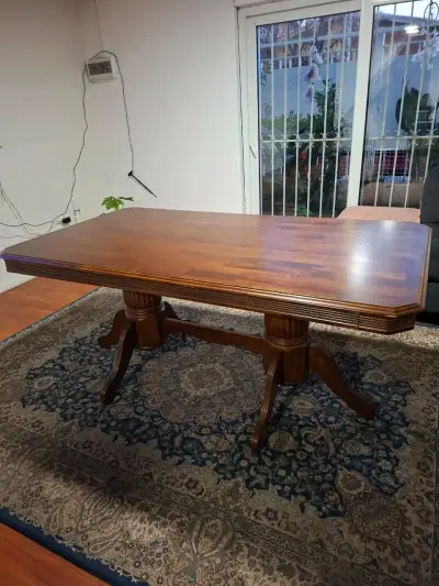 Mesa de comedor de madera clásica - miniatura 3