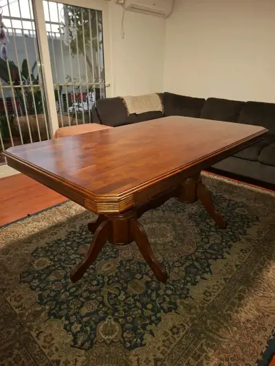 Mesa de comedor de madera clásica - miniatura 5