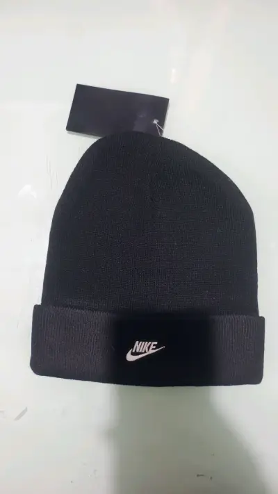 Gorro de lana negro unisex con logos - miniatura 1