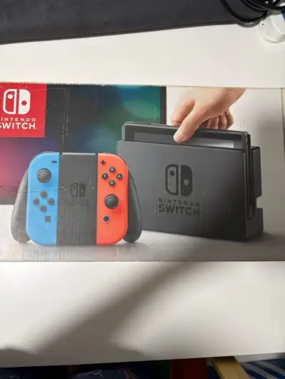 Nintendo switch con accesorios - miniatura 2