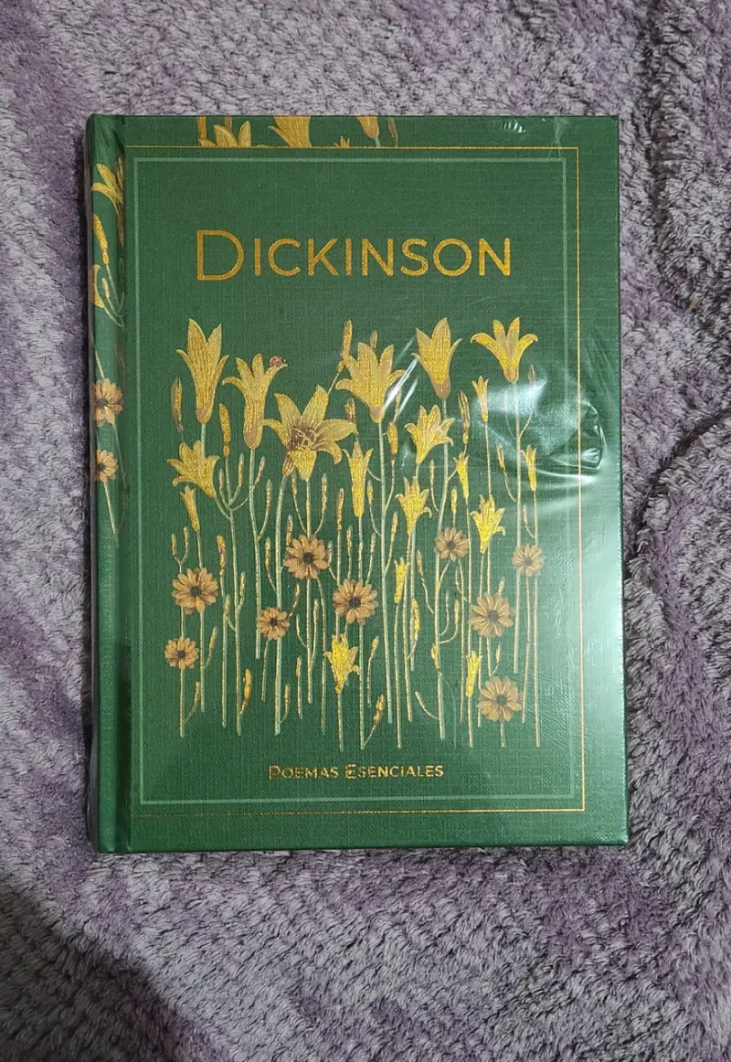 Libro Poemas Esenciales de Dickinson