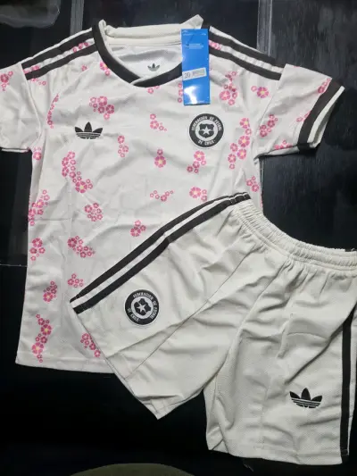 Conjunto infantil de Fútbol Selección Chilena - miniatura 1