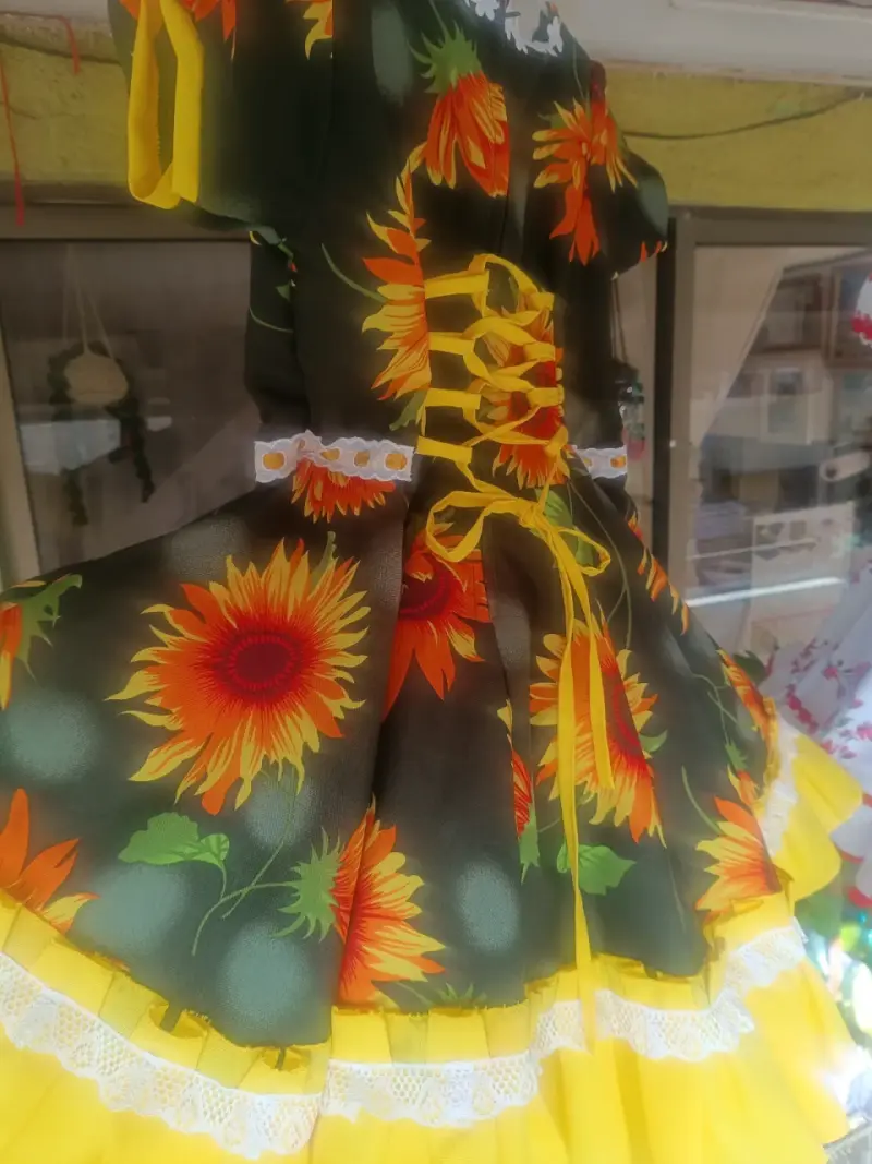 Vestidos tallas 6 -8 en entrego en Talcahuano 🇨🇱 - 4