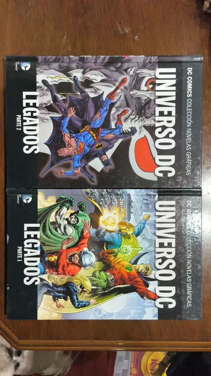 Colección de Novelas Gráficas DC Comics Universo DC Legados