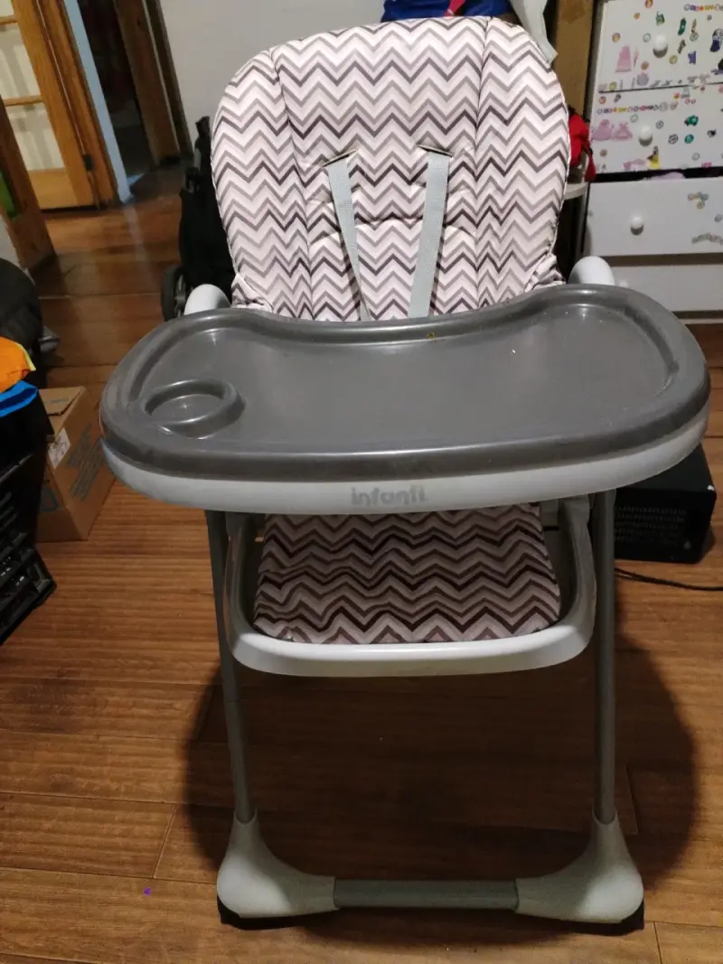 Silla de comer para bebé Infanti ajustable - 1