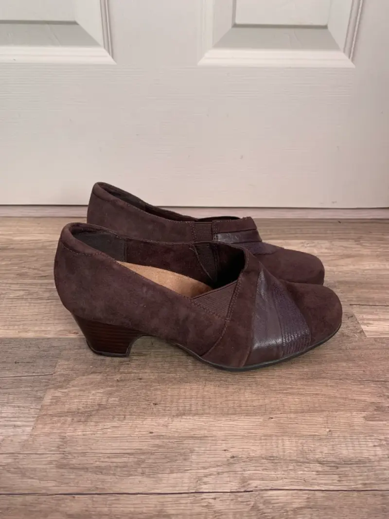 Zapatos Clarks de gamuza - 3