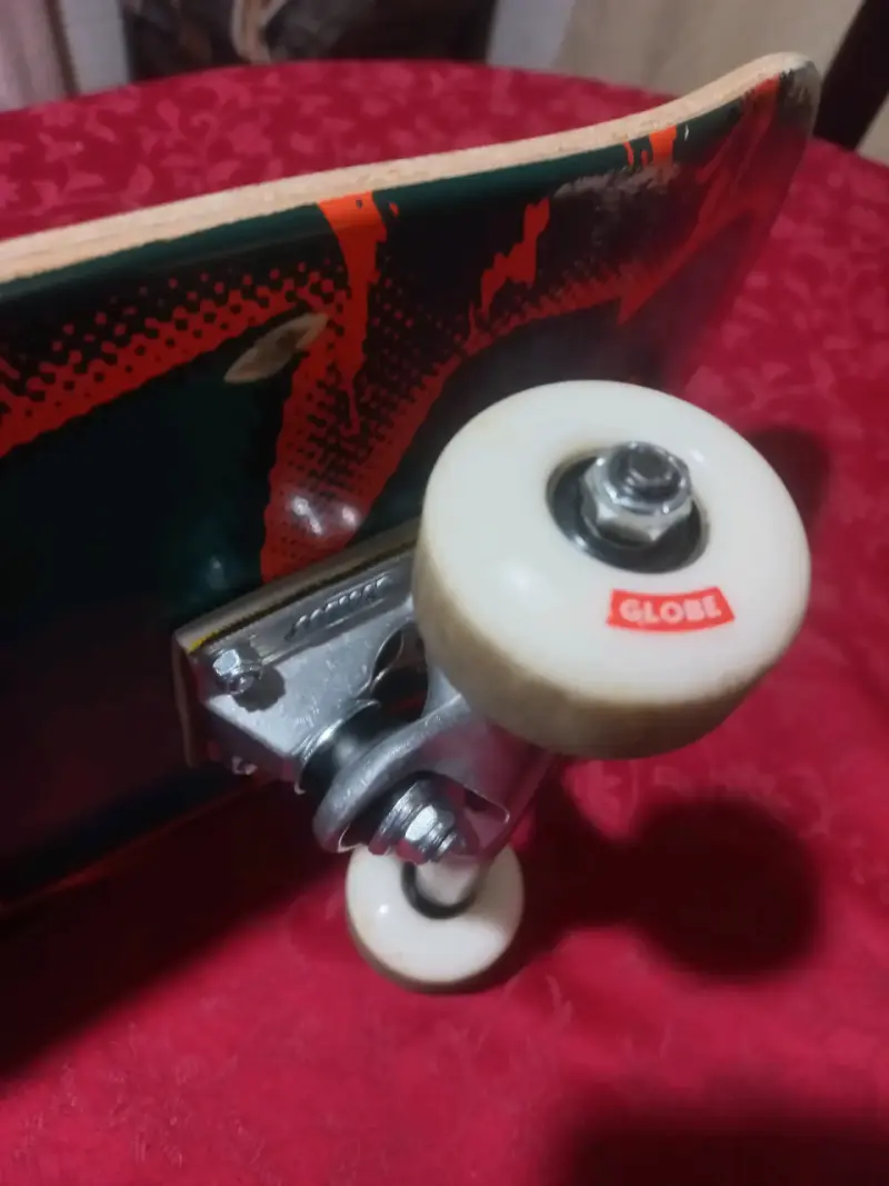 Skate completo Globe original . - 3