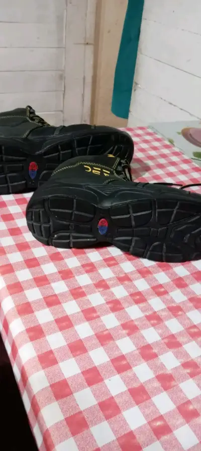 Zapatos seguridad - miniatura 1