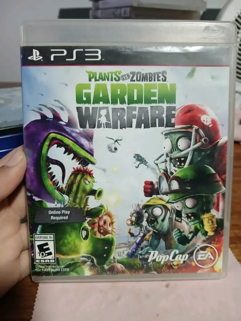 Juego PS3 Plants vs Zombies Garden Warfare - 1