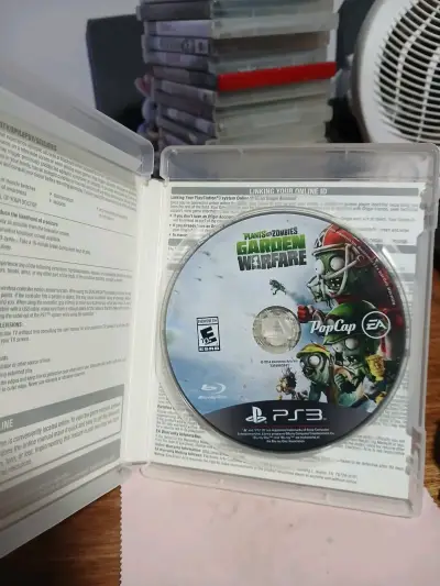 Juego PS3 Plants vs Zombies Garden Warfare - miniatura 2