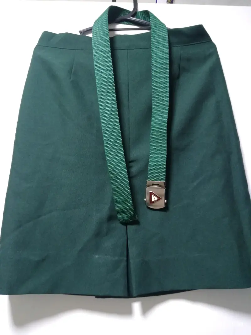 Uniforme de conquistadores con accesorios - 3