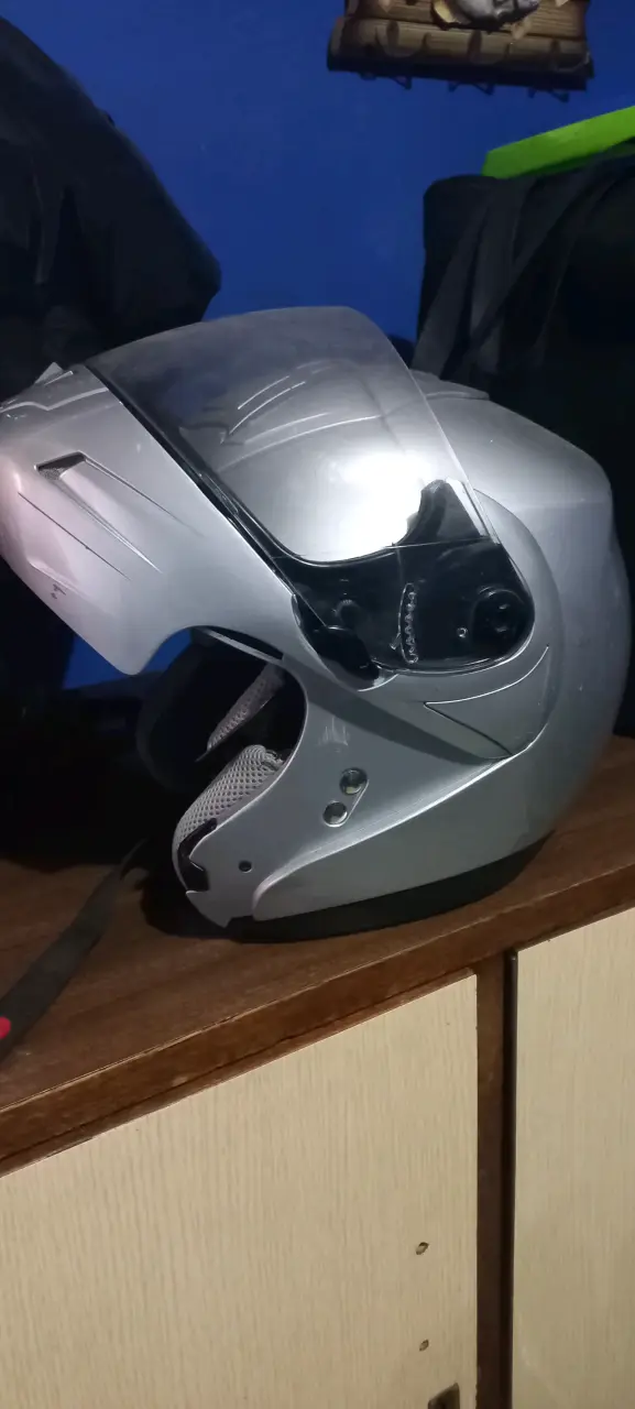 Casco de moto G-Force gris con visera - 1