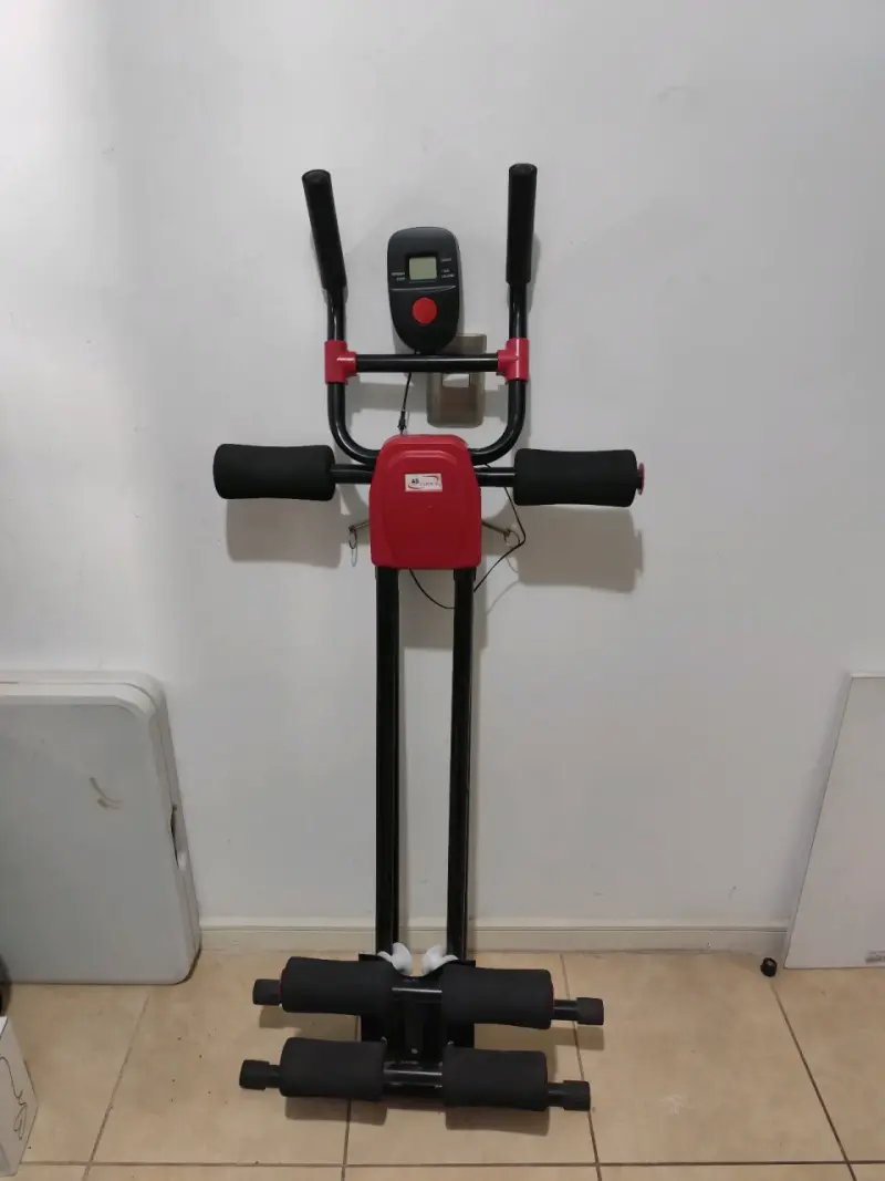 Máquina de ejercicios abdomen plegable con monitor - 1