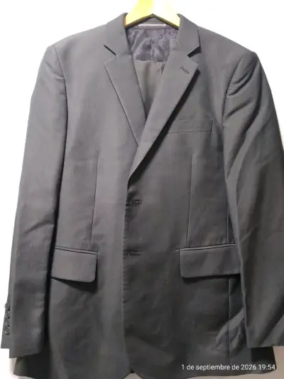 Traje formal para hombre en dos colores - miniatura 1