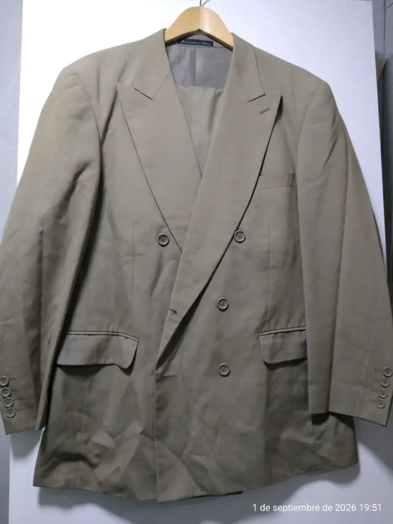 Traje formal para hombre en dos colores - 2