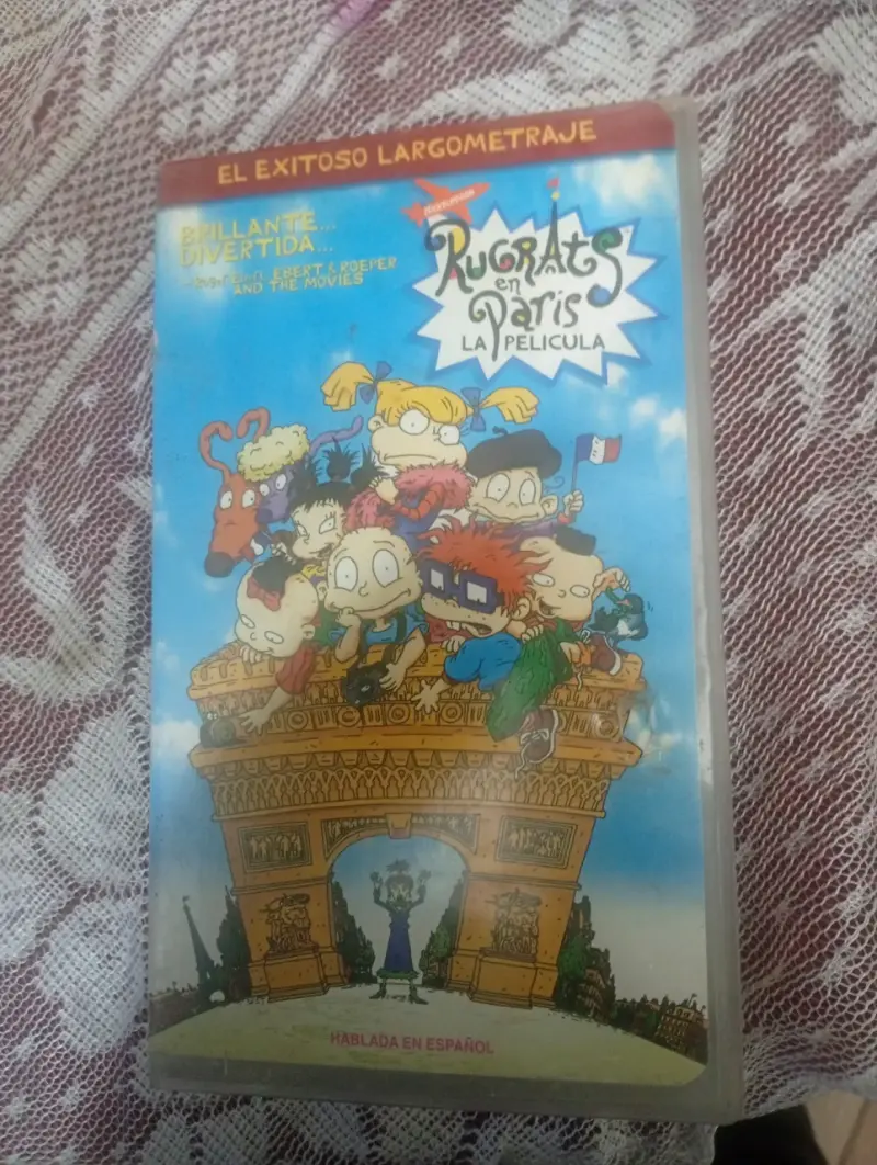 VHS Rugrats en París La Película en español - 1