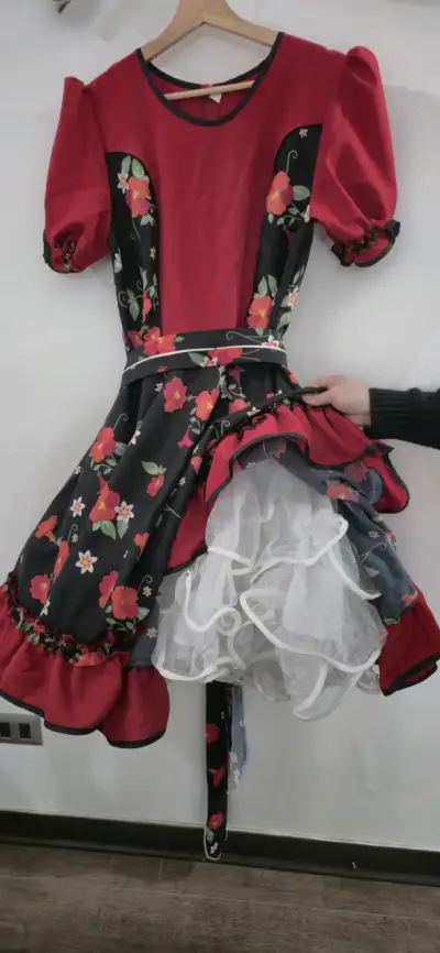 Vestido de huasa - miniatura 3
