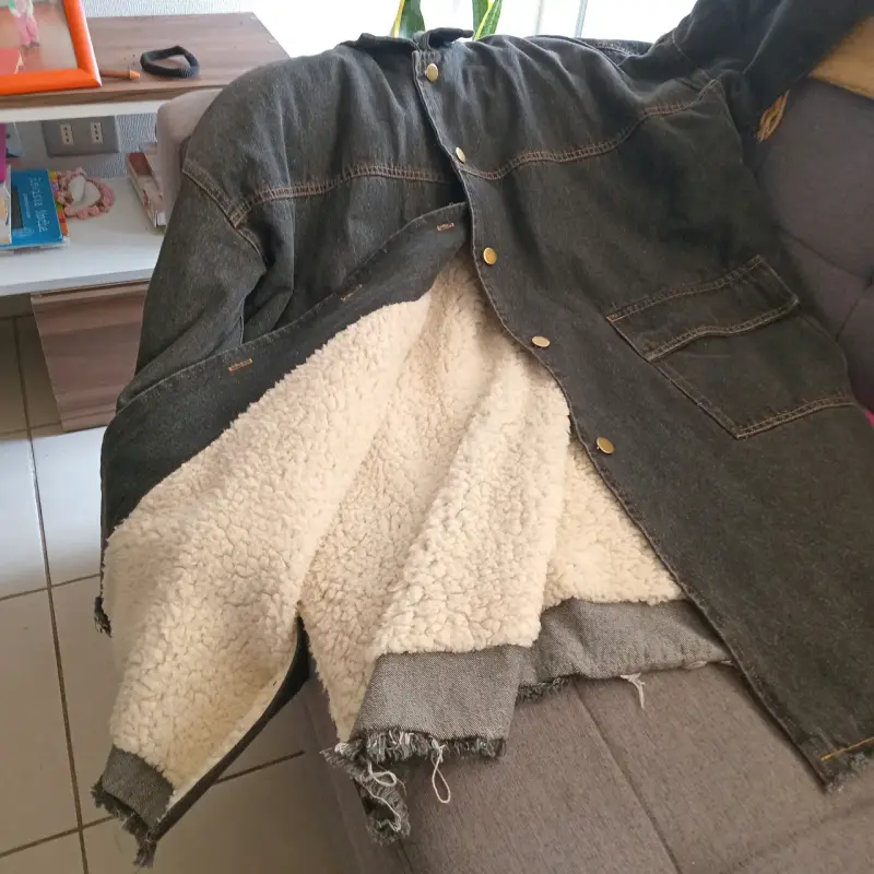 Chaqueta de mezclilla forrada con borrego - 2