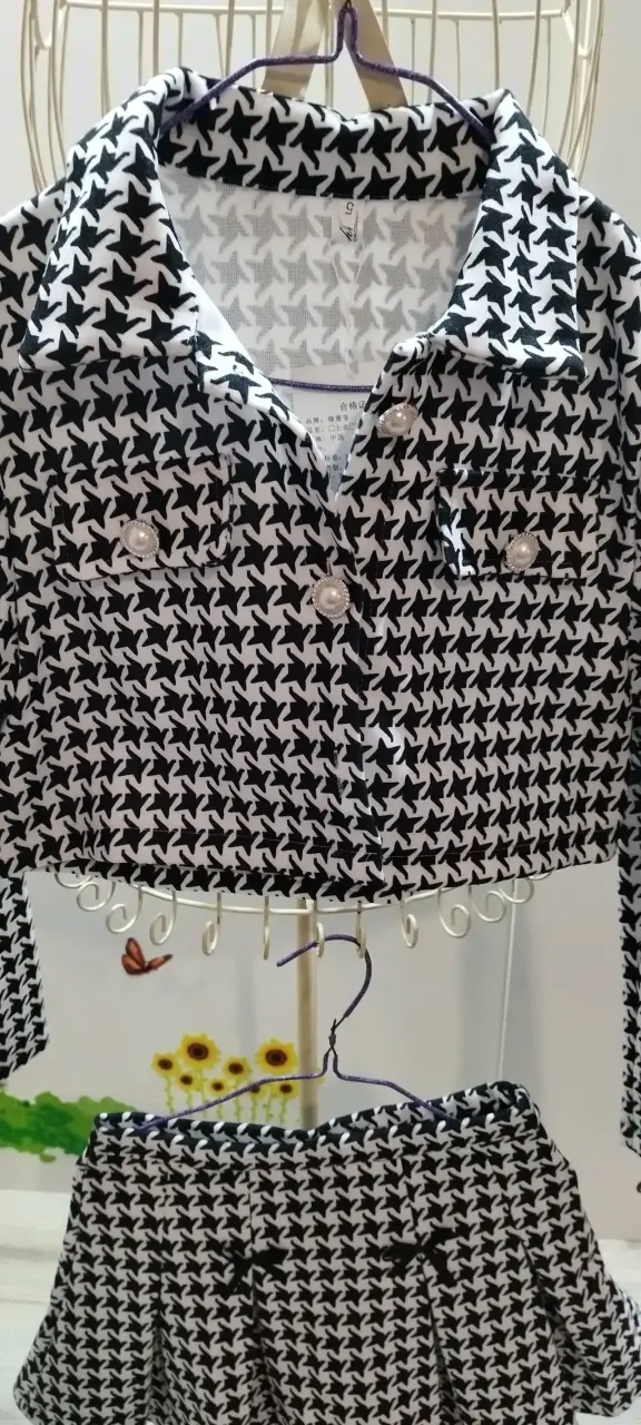 Conjunto Blanco y Negro Xs - 4