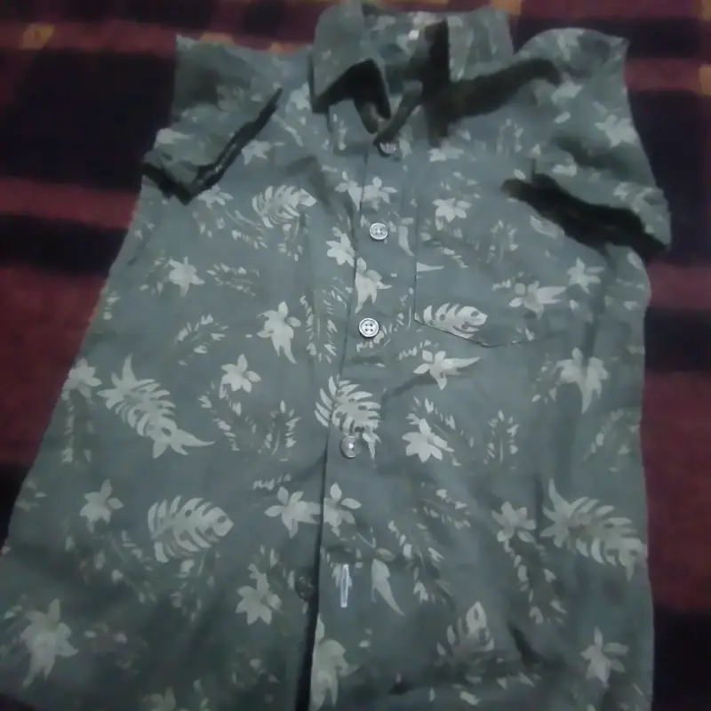 Camisa de hombre estampada floral verde
