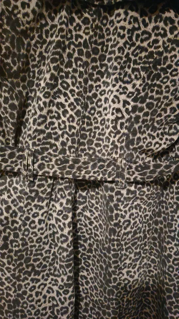Abrigo de Leopardo BNY'S para Mujer Talla XL - 3