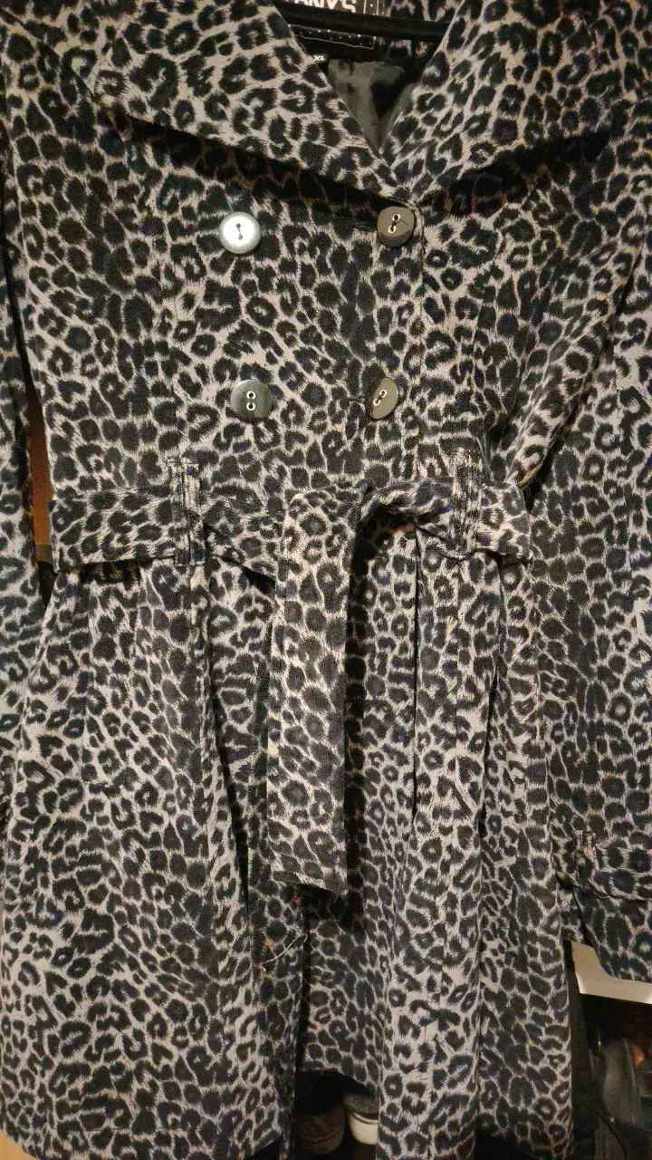 Abrigo de Leopardo BNY'S para Mujer Talla XL - 4