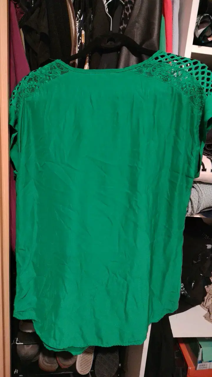 Blusa verde con encaje Alaniz talla M - 2