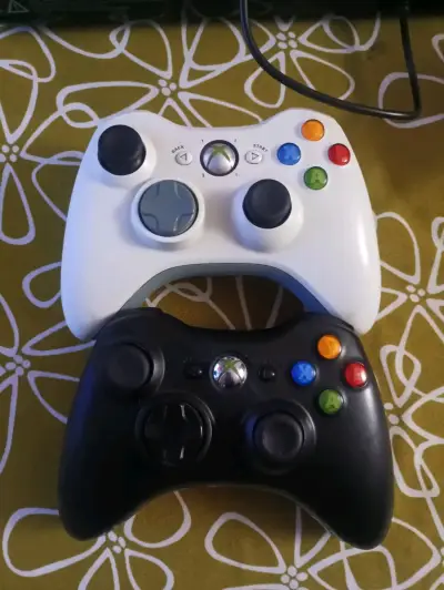 Consola Xbox 360 rgh personalizada - miniatura 3