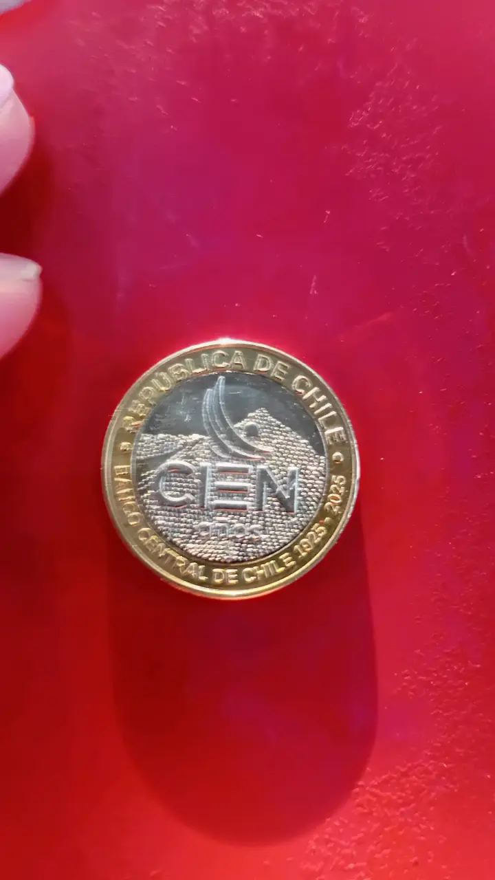 Moneda conmemorativa 100 años Banco Central Chile