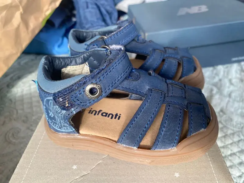 Sandalias Infanti azul para niños talla 18 - 2