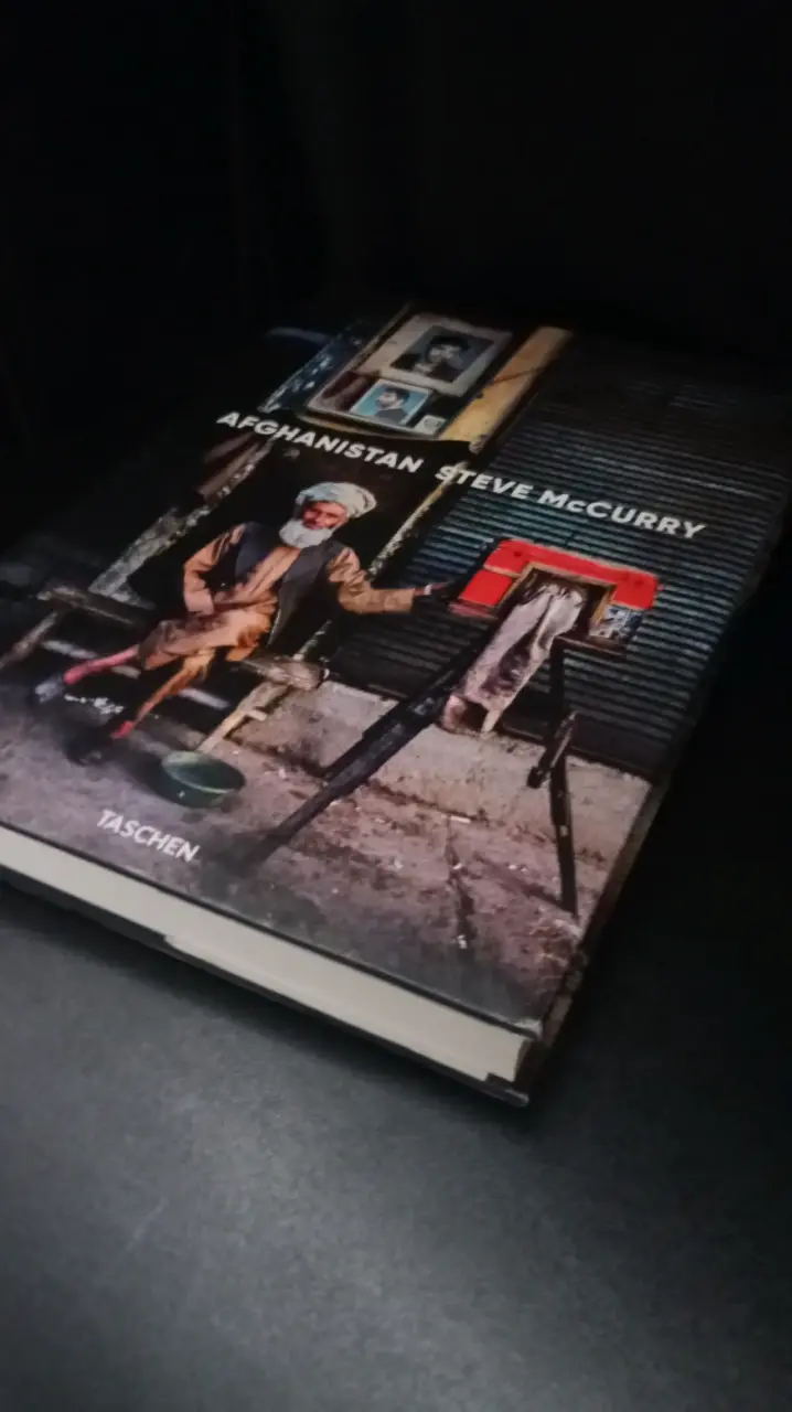 Libro 'Afghanistan' d Steve McCurry, edicion Tasch - 3