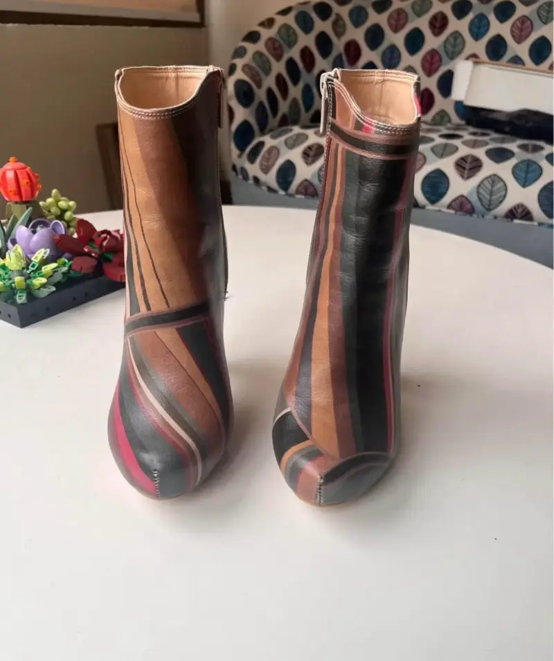 Botines de tacón alto cuero marca Dogo - 2