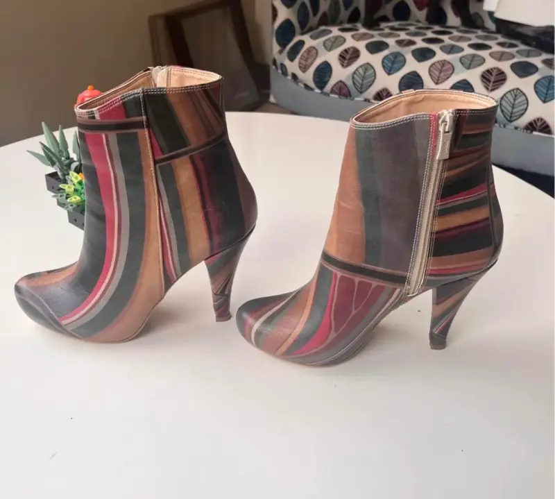 Botines de tacón alto cuero marca Dogo - 3
