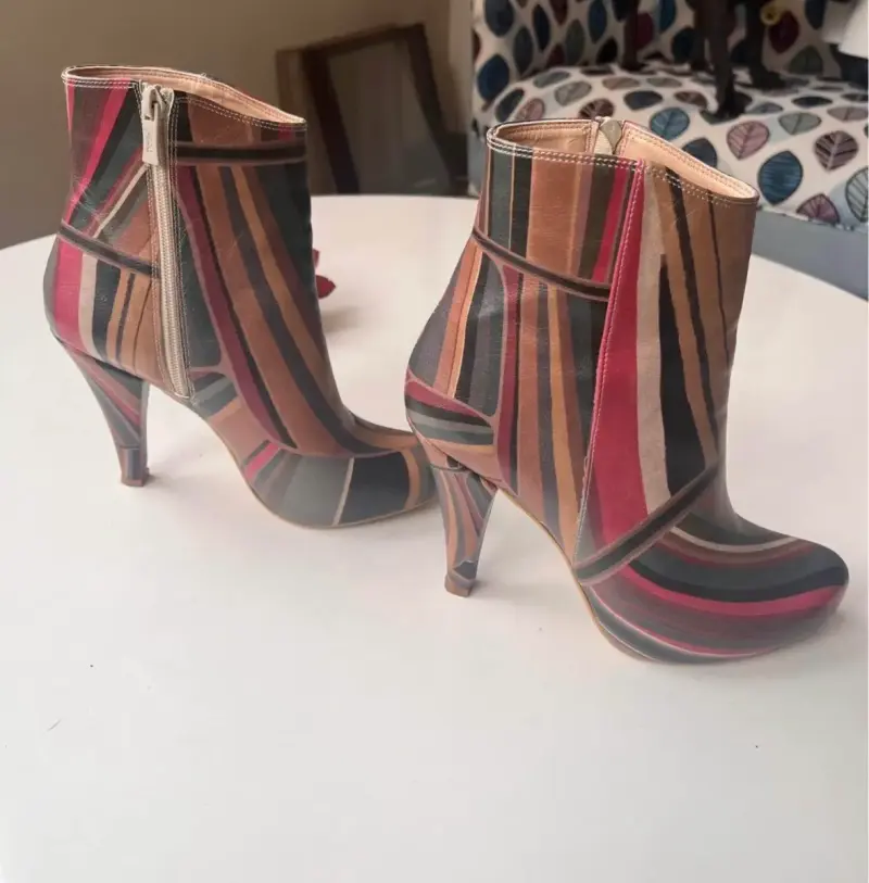 Botines de tacón alto cuero marca Dogo - 4