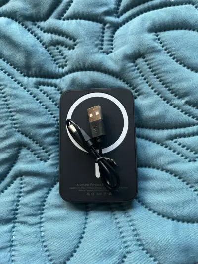 Cargador inalámbrico magnético Solma para iPhone - miniatura 4