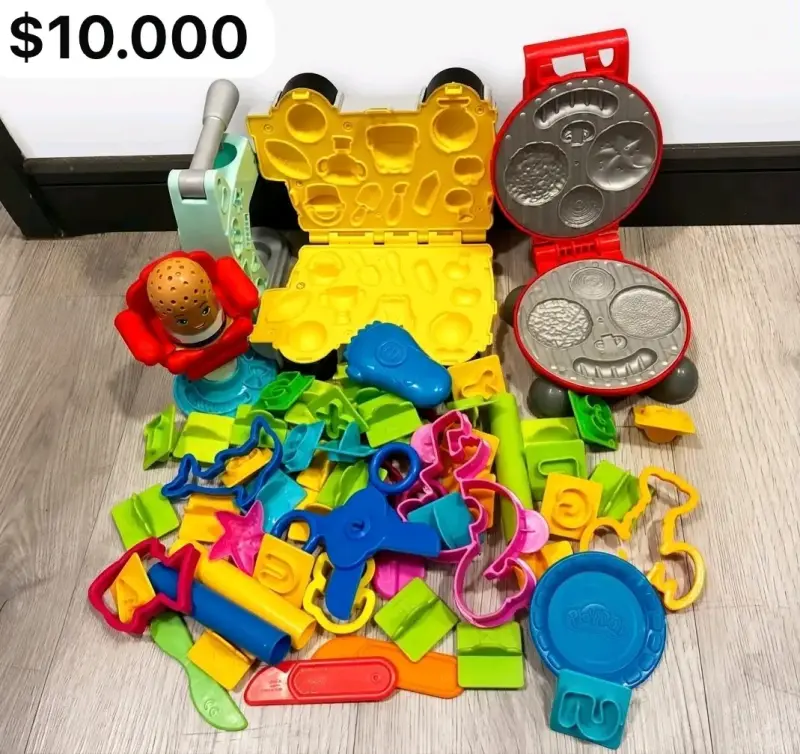Set de Juguetes de Masa Play-Doh con Moldes