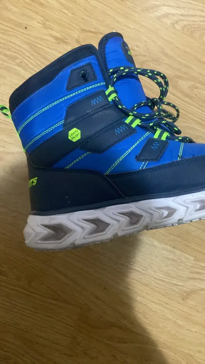 Botas de invierno Skechers Adventure para niños - 5