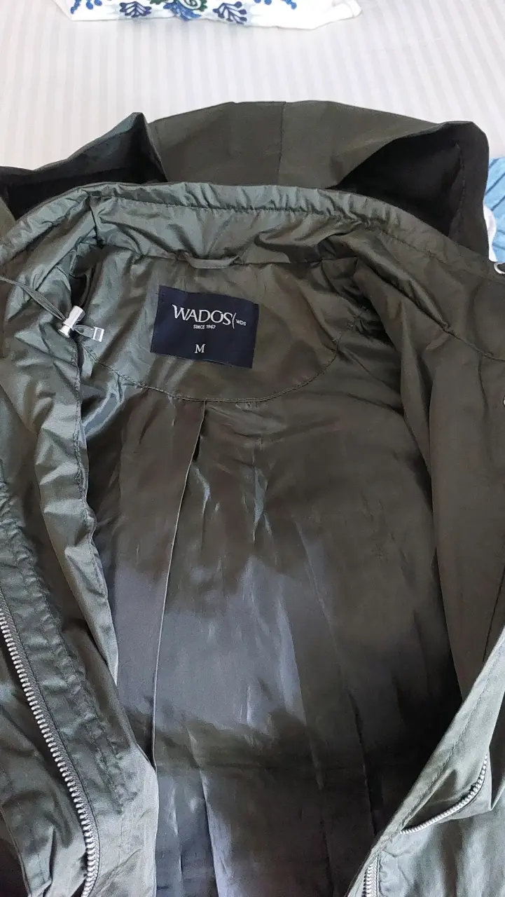 Parka impermeable verde con capucha Wados - 2
