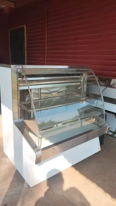 Vitrina Refrigerada de Acero Inoxidable para Pastelería - miniatura 1