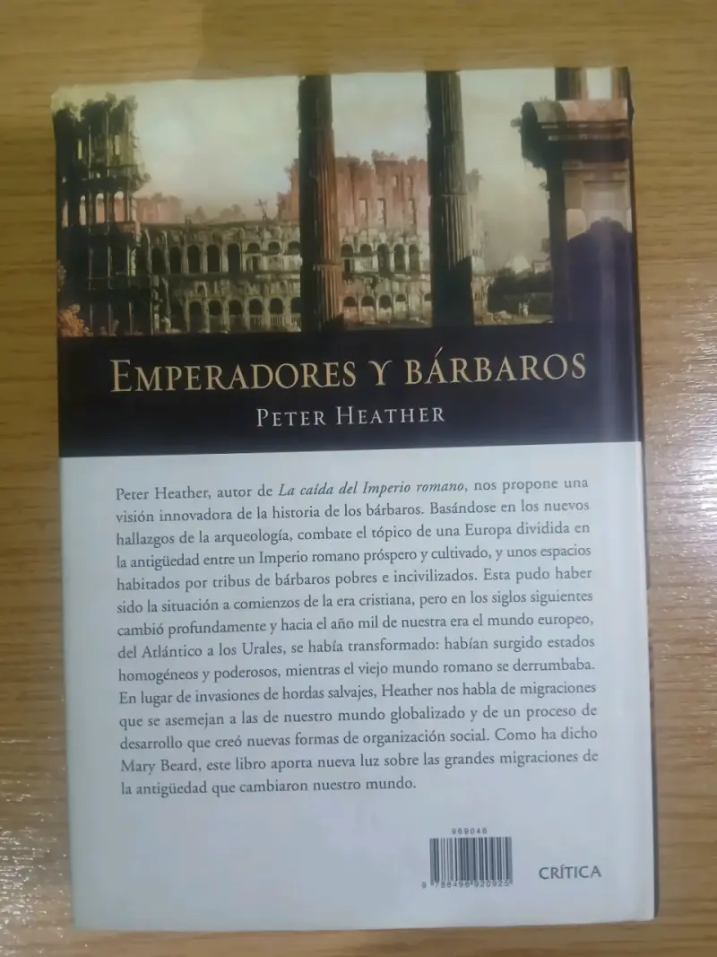 Libro 'Emperadores y Bárbaros' de Peter Heather - 2
