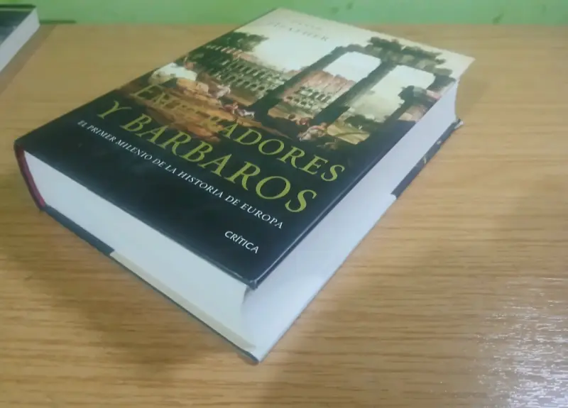Libro 'Emperadores y Bárbaros' de Peter Heather - 3