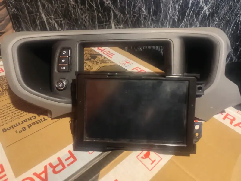 Pantalla Chevrolet Onix 2018