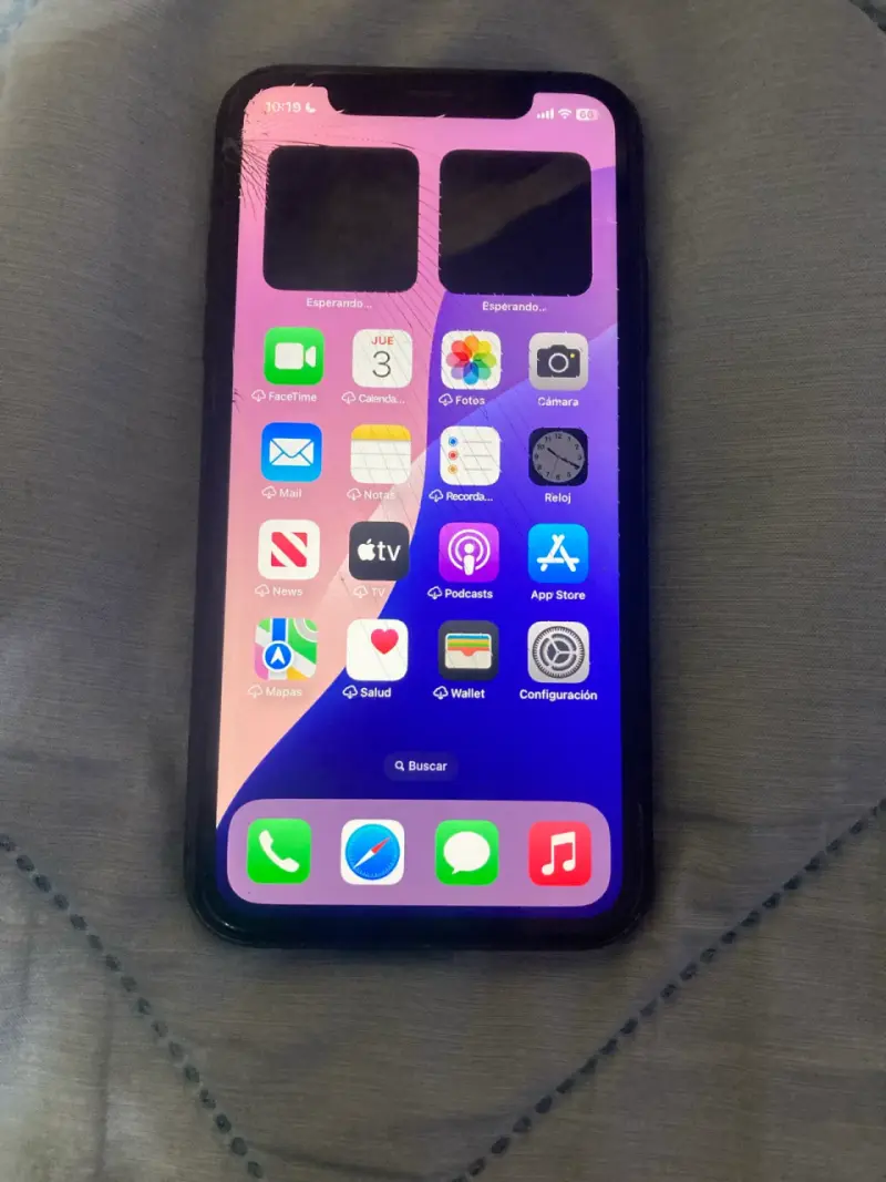 iPhone 11 64 Gb 74 % leer - 1