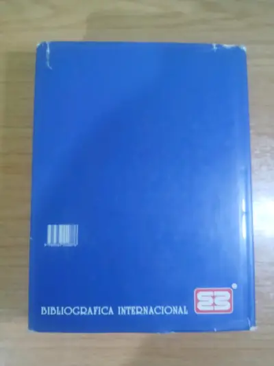 Diccionario Bilingüe Moderno Español-Inglés - miniatura 2
